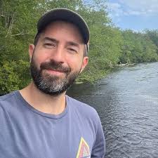 Inconceivably Connected: A True Story of Shocking DNA Results and Chasing  the Unknown : Rivedal, Josh, Ludwig, Nick: Amazon.de: Bücher