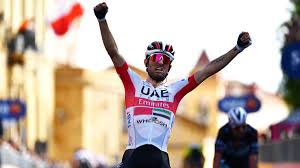 The leader's famous maglia rosa takes its hue from the distinctive colour of italian sports daily gazzetta dello sport, which. Giro D Italia 2020 Diego Ulissi Denies Peter Sagan In Uphill Sprint As Ganna And Ineos Retain Lead Eurosport