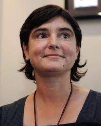 Sinéad marie bernadette o'connor ʃɪˈneɪd. Abrasierte Haare Kahlrasierte Kopfe Stars Mit Glatze Brigitte De