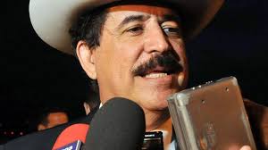 Presidente hondureño propone reforma constitucional