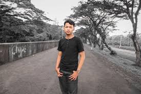 Pada pembahasan sebelumnya, saya sudah membagikan rumus lightroom night tone yang memiliki efek yang cukup menarik untuk kalian coba. Rumus Lightroom Dark Black Orange Keren Banget Warnanya Asalkata