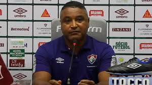 Roger machado marques (born april 25, 1975 in porto alegre) is a former brazilian soccer player and active coach. Roger Machado E Apresentado Oficialmente Pelo Fluminense Honra Muito Grande Explosao Tricolor