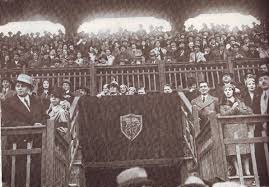 Chi vince domina la città fino al match successivo e ovviamente nessuno ci sta a fare su lottomatica.it trovate tutte le statistiche e i risultati delle partite storiche tra roma e lazio, le quote better del prossimo incontro e tutti i dettagli. Derby Di Roma Wikipedia