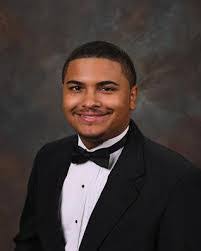 Lindsey Stallings's Instagram, Twitter & Facebook