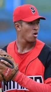 📅⚾ Un día como hoy, pero en 2017… ⚾📅 William Saavedra se lució con el  madero en la Serie del Caribe, conectando un jonrón 💣 y remolcando tres  carreras 💪 en la