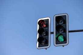 Traffic lights: for safety and efficiency on our roads