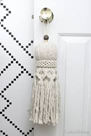 How To Make A Huge Tassel Cuckoo4design Diy Tassel Trendy Home Decor Diy Room Decor