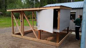 Chicken coop color schemes & ideas. What Color Should I Paint The Coop Backyard Chickens Learn How To Raise Chickens