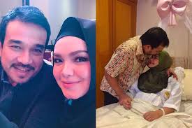 Kemaskini, nama anak siti adalah siti aafiyah binti khalid. Siti Nurhaliza Dan Suami Maafkan Penyebar Gambar Anak Media Hiburan