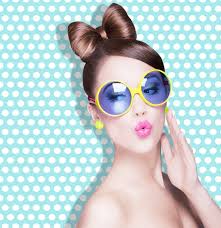 Cartoon hair with bow: Más de 960 fotos de stock con licencia libres de  regalías