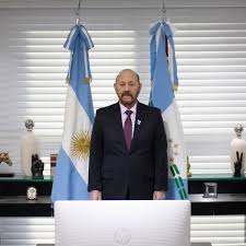 From wikimedia commons, the free media repository. Gildo Insfran On Twitter 9dejulio Diadelaindependencia Con El Presidente Alberto Fernandez Y Los Gobernadores Participamos De Las Celebraciones Por El Dia De La Independencia Argentina A Traves De Videoconferencia Vivalapatria Todosunidos
