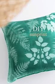 Diy Sonnendruck Mithilfe Der Sonne Tolle Muster Auf Stoff Drucken Kissen Bedrucken Kissen Nahen Stoffdruck