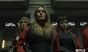 Los atracadores de 'la casa de papel' ya han retomado su atraco en el banco de españa. R Xl5ngrlz43lm