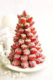 Strawberry Tree Good Christmas Dessert Idea Christmas Treats Christmas Food Christmas Desserts