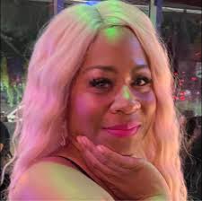 So I'm at work and I feel something crawl down my back ..then i felt it  crawl down the front of my shirt…this lady gone say it was probably a roach  baby