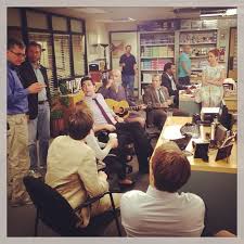 35 Behind The Scene Photos From The Office That You Ve Probably Never Seen Before The Office Finale Office Cast The Office Show