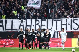 Fussball Bundesliga Frankfurt Zwingt Hoffenheim Spektakular In Die Knie Fussball Stuttgarter Nachrichten