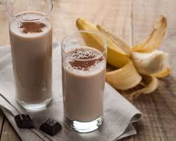 Smoothie Banane Cacao Recette Recette Smoothie Banane Smoothie Proteine A La Banane Smoothies Au Chocolat