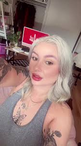 Kara Dean (@karadean___x)