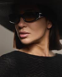 Recently I had the pleasure of meeting and photographing Joel  Connor-Saunders, an awesomely inspirational and all round super nice guy,  it has to be said. With a clear ability to overcome some