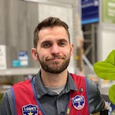 Lauren Thomas (@thomasle42)