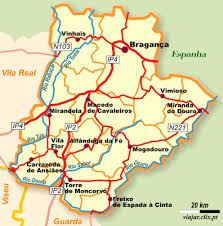 Tamaño lado corto 85 cm. Wfp Portugal Braganca