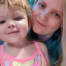 Samantha Bellissimo (@PinkieTwinkiePie) • Facebook