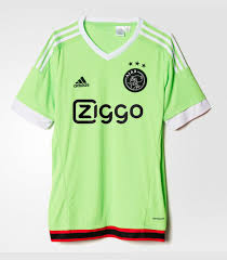 The black and gold jersey pays homage to the club's first europa cup 1 triumph from 50. Ajax Third Kit 2021