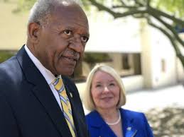 Former CSUB President Horace Mitchell returns for bench, conference room  dedication