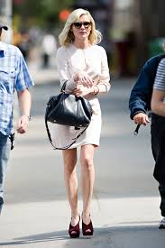 Regan in 'bachelorette' di leslye headland. Kirsten Dunst Carries Louis Vuitton Look Of The Day Huffpost Life