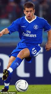 By superfrank on may 28, 2021, 6:19pm he spoke to joe cole for bt sport in a really enjoyable interview about his rise to prominence and the prospect of the final tomorrow. Joe Cole Reveals Hilarious Story Of Swapping Shirts With Arsenal Star Patrick Vieira News Parrots