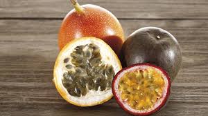 Maracuja Und Passionsfrucht Das Ist Der Unterschied In 2020 Passionsfrucht Maracuja Fruchte