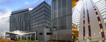 The new block has a bright grand entrance, with organized counters for various matters, waiting period. Nhsggc Queen Elizabeth University Hospital Glasgow