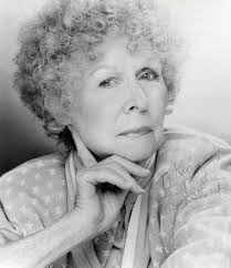 The Prisoner of Second Avenue (1975)