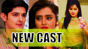 And therefore, she is adored and pampered by everyone. New Yeh Rishta Kya Kehlata Hai Cast Real Age Real Name 2017 Youtube