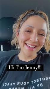 Jennifer Hennes's Instagram, Twitter & Facebook