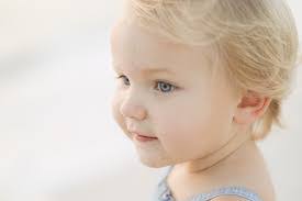 Krystal Thorne's Instagram, Twitter & Facebook