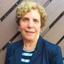 Elizabeth Piccirilli's Instagram, Twitter & Facebook