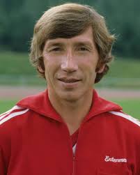 Willi Entenmann » Bilanz unter Schiedsrichter Karl Niemeyer