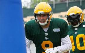 Edmonton elks football club 11000 stadium road edmonton, ab t5h 4e2. Edmonton Elks Training Camp Day 11 Betts Pushing For Canadian Double Double Along The D Line Edmonton Globalnews Ca