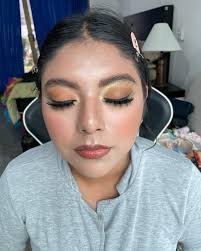Bonito maquillaje para una bella dama de honor 🤍