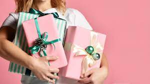 Send a gift that will make them smile. Last Minute Valentine S Day Gifts To Buy Online 2021 Qvc Gift Shop Stylecaster