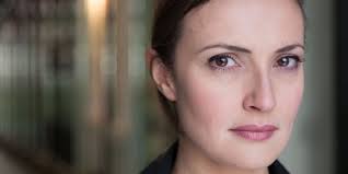 What to do if you have a boil on your vaginal lip? My Labia Minora Has Swollen