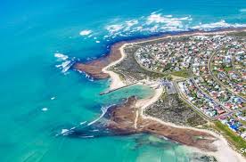 This place is situated in south africa, its geographical coordinates are 34° 48' 0 south, 20° 3' 0 east and its original name (with diacritics) is struisbaai. Struisbaai Agulhas Tourism Accommodation