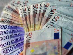 Zunächst wollen wir begrifflich abgrenzen, wie reichtum und vermögen hierzulande eigentlich gemessen werden. 21 Jahriger Multimillionar Packt Aus Mit Diesen Funf Tipps Werden Auch Sie Reich Geld