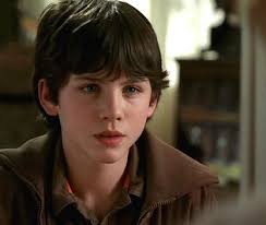 Logan Lerman ローガン・ラーマン