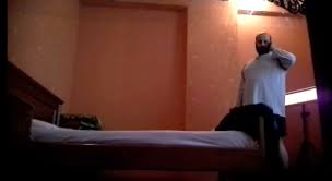 رضا حقيقت‌نژاد on X: حاجی سردار بابایف، رئیس مجمع روحانیان باکو، که قم درس  خوانده و مدیر سایت «مائده» و «اهل بیت» بوده، به سفارش سفارت ایران دوربین  مخفی گذاشته در اتاق