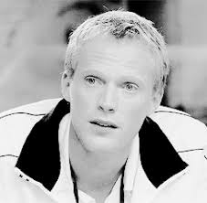 The young victoria, 2009 — лорд мельбурн. Pb Paul Bettany Gif Find On Gifer