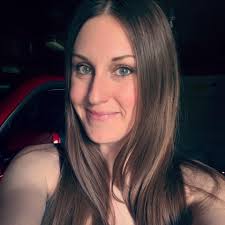 What do you all do to "defrost" your frozen rats? I want to make sure I'm  doing it the safest and best way possible! (The rat WILL NOT be going in ANY