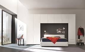 Armoire Pont De Lit Design Lit Design Meuble Laque Blanc Pont De Lit